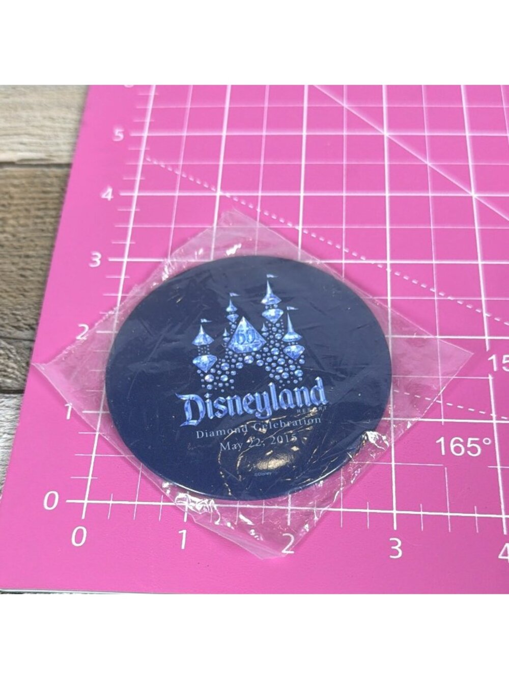 Vintage Disneyland Disney Lot Set Blue Diamond 60th Magnet Goofy Button Keychain - Picture 10 of 13